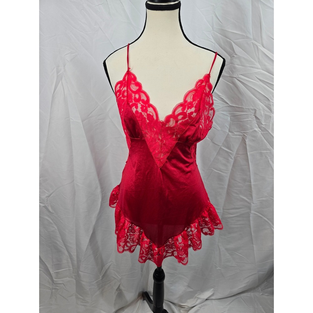 Interludes by Cira Red Lace Trim Teddy Bodysuit Lingerie Vintage Style Medium‎